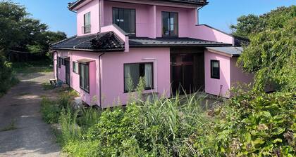 Tensen Inn on the bay