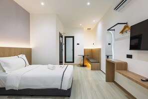 Deluxe Room, 2 Single Beds, Non Smoking | Free WiFi - Edenwood Hotel (George Town)