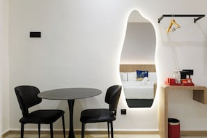 Familienzimmer, Nichtraucher