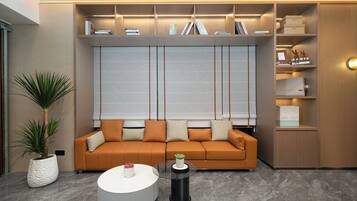 Área de estar no saguão