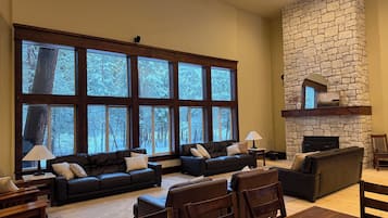 TV, fireplace, foosball, books