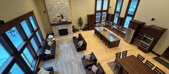 The Conifer Lodge in heart of Mccall. Central location for large gatherings!