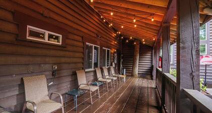 The Conifer Lodge in heart of Mccall. Central location for large gatherings!