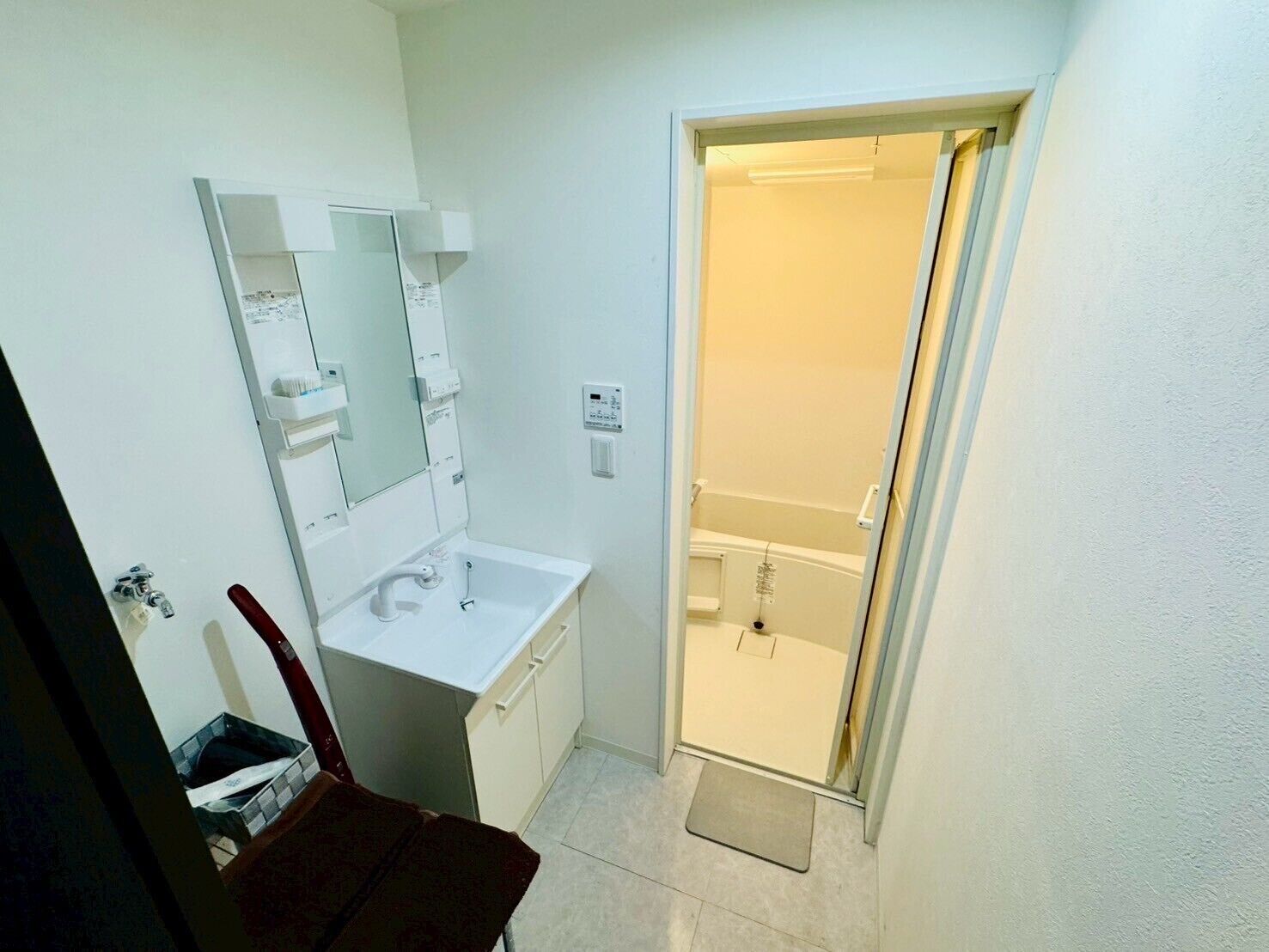 基础公寓 | 浴室