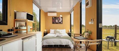 1 habitación y ropa de cama