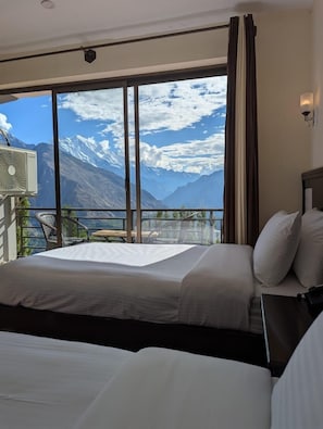 Royal Suite | In-room safe, soundproofing, iron/ironing board - HARD ROCK HUNZA (Karimabad)