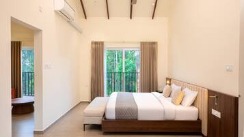 Deluxe Room, Garden View