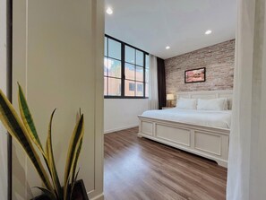 Luxury Apartment, 1 Bedroom, Balcony, Garden Area | Desk, free WiFi, bed sheets - The L'anmien Saigon District 3 (Ho Chi Minh)