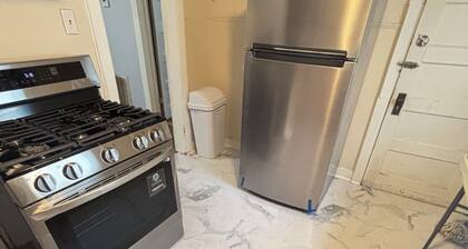 Comfortable 2BR Retreat in Ruston Perfect for Game Days”