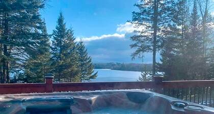 Sunrise Pines Lakeside Escape, Butternut Lake Adventure with Hot Tub