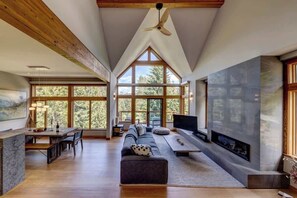 Smart TV, fireplace, offices