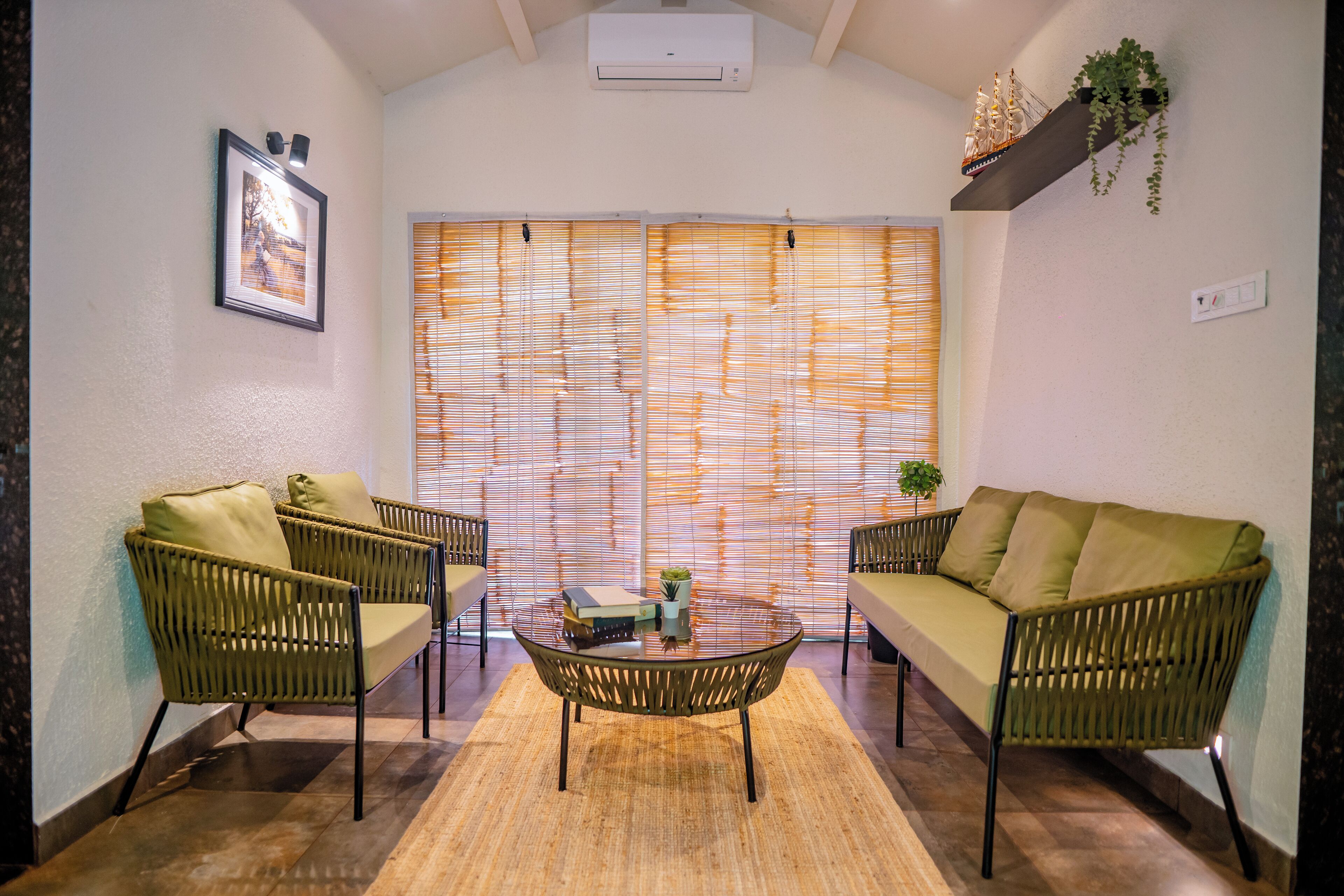 2 BHK Cycas | Individually decorated, individually furnished, free WiFi, bed sheets