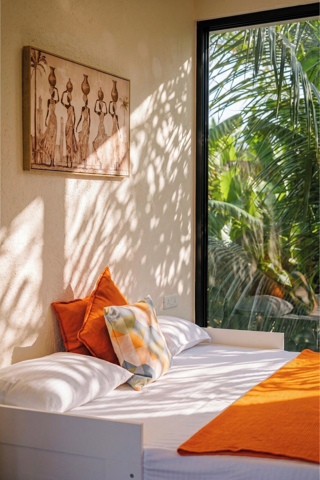 Family Suite, Pool View | Free WiFi, bed sheets