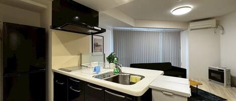 Fridge, microwave, stovetop, toaster