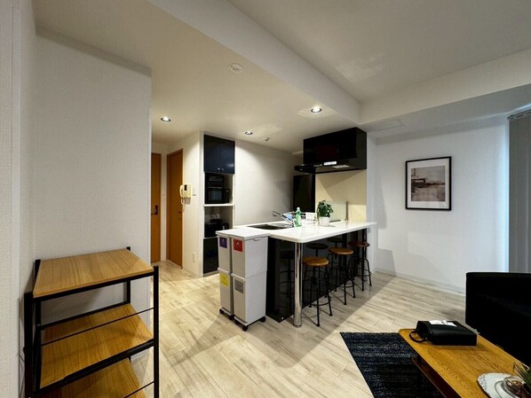 객실 내 식사 공간