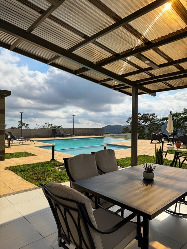 Alberca al aire libre 