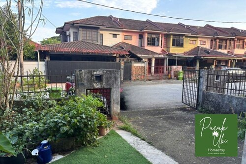 2 Story Terrace / Link  House In Kuantan, Pahang, Malaysia