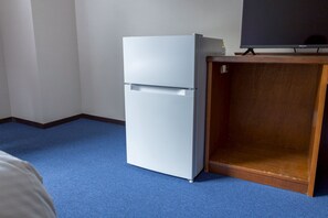 Standard Double Room | Blackout drapes, free WiFi