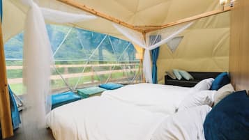 1 bedroom, desk, free WiFi