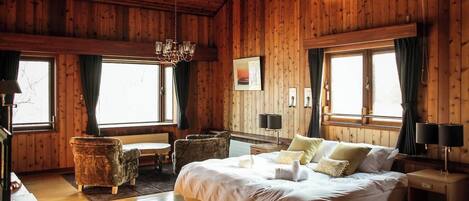 1 habitación, escritorio, wifi gratis y ropa de cama