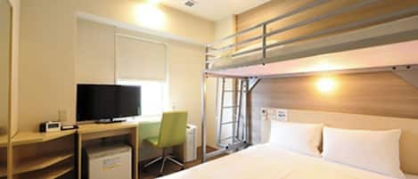 1 bedroom, desk, iron/ironing board, free WiFi