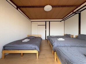 1 dormitorio, escritorio, tabla de planchar con plancha y wifi gratis