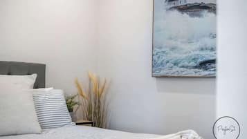 1 bedroom, iron/ironing board, WiFi