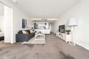 Fernseher, Arbeitsbereiche