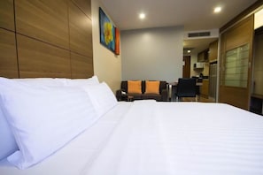 Studio | Desk, free WiFi, bed sheets