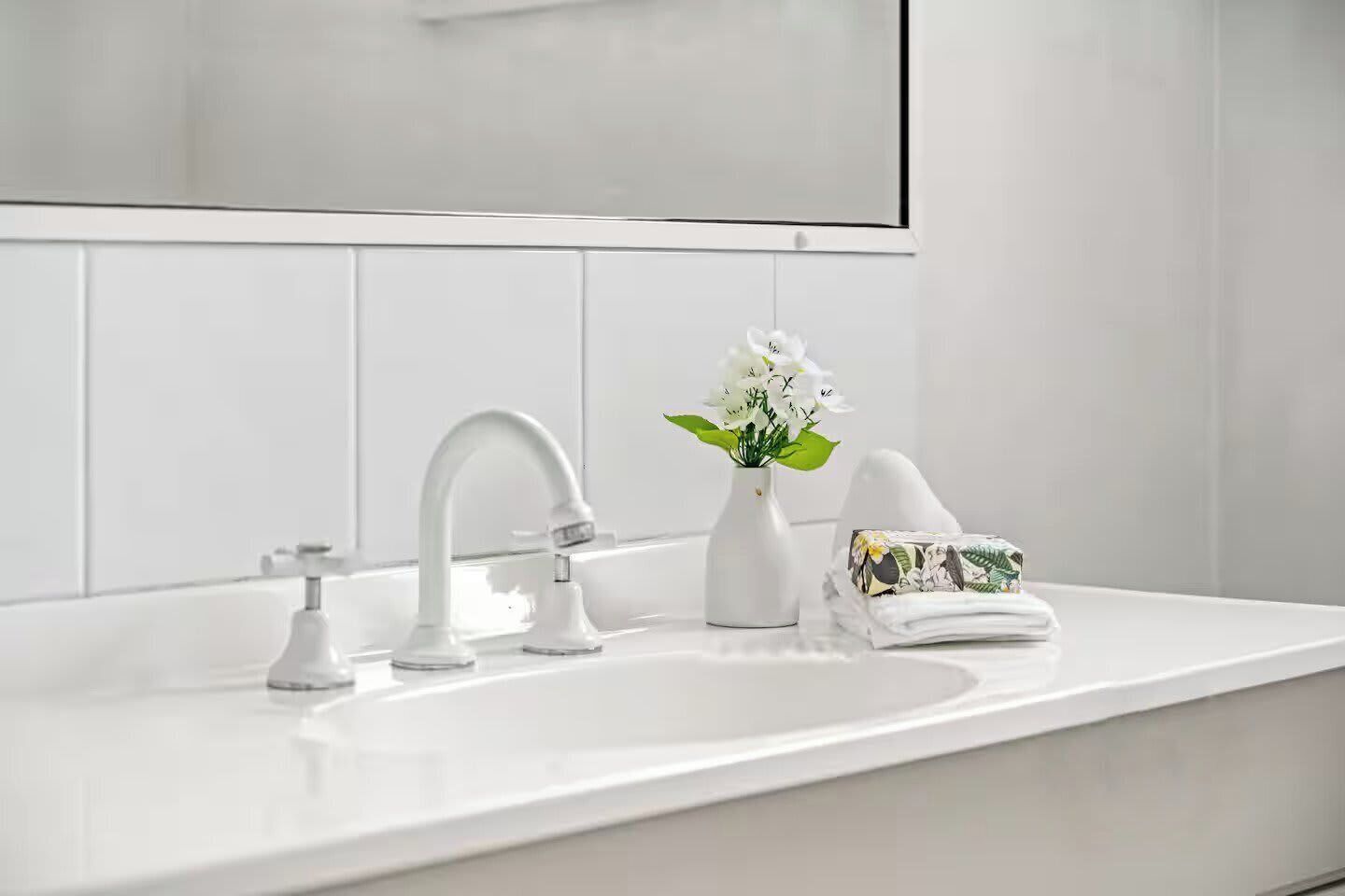 淋浴设施、吹风机