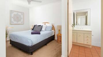 3 bedrooms, iron/ironing board, travel crib, WiFi