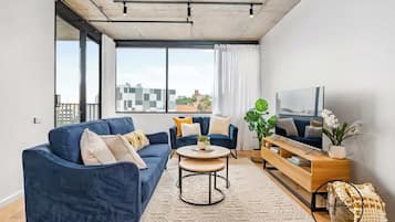 TV, offices