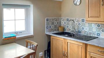 Dishwasher, highchair