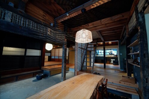 Near the Takeda Castle Ruins A 120yearold trad / Asago Hyōgo