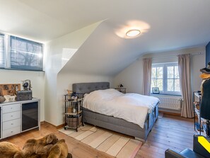 4 bedrooms, Internet