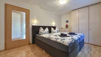 1 Schlafzimmer, Bügeleisen/Bügelbrett, Internetzugang