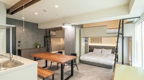 1 bedroom, desk, iron/ironing board, free WiFi