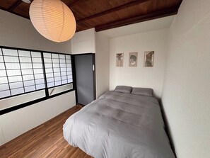 4 chambres, Wi-Fi gratuit, draps fournis