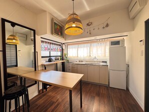 Fridge, microwave, cookware/dishes/utensils