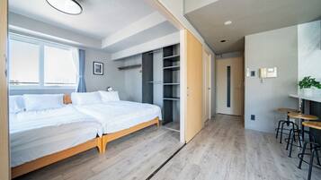 Planxa i posts de planxar i wifi gratuïta