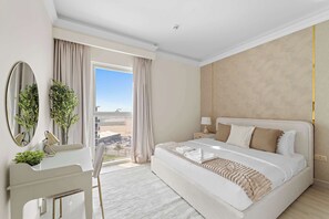 1 habitación, escritorio, tabla de planchar con plancha y wifi 