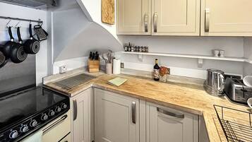 Geschirrspüler, Hochstuhl