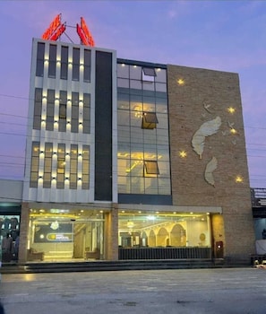 Fachada da propriedade