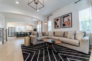 TV, offices - New Listing! 3BR w/ King Suite & Fenced in Yard (Charlotte)