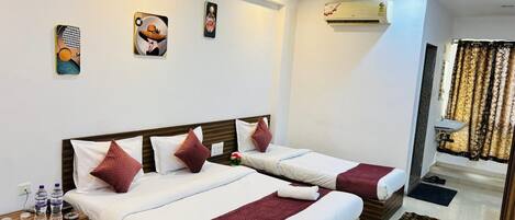 Deluxe Double or Twin Room, City View