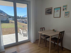 Dining - Studio Bossihang by Interhome (Lenzerheide)