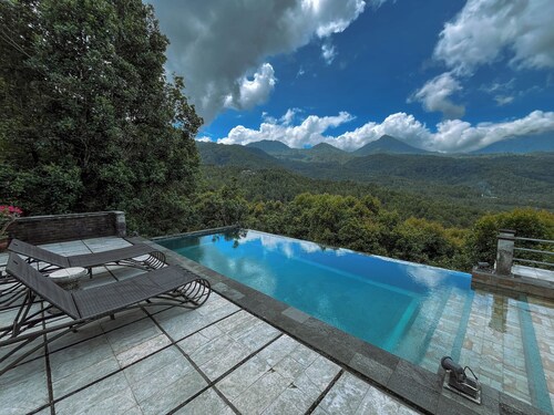 Puri Alam Bali Munduk