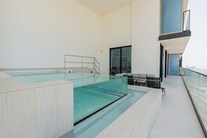 Deluxe Apartment, 2 Bedrooms, Private Pool, City View | Private pool - Binghatti Onyx Residences- JVC (Dubai)