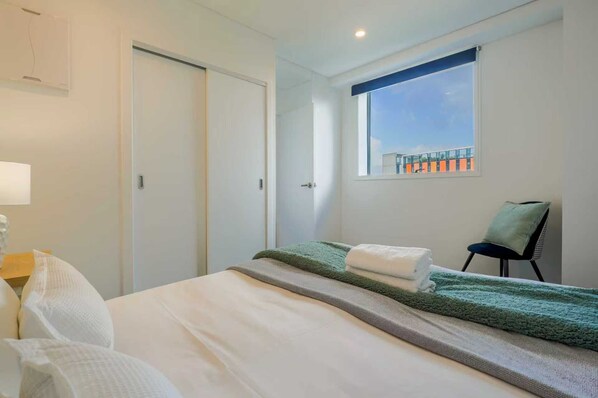 1 bedroom, iron/ironing board, free WiFi, bed sheets - Brand New CBD Apartment with Easy Campus Access (Auckland)