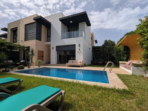 Front of property - Lovely 3-bedroom villa in Tamaris (Dar Bouazza)